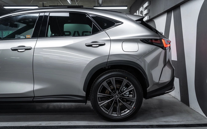 Lexus NX cena 279900 przebieg: 50, rok produkcji 2023 z Kraków małe 352